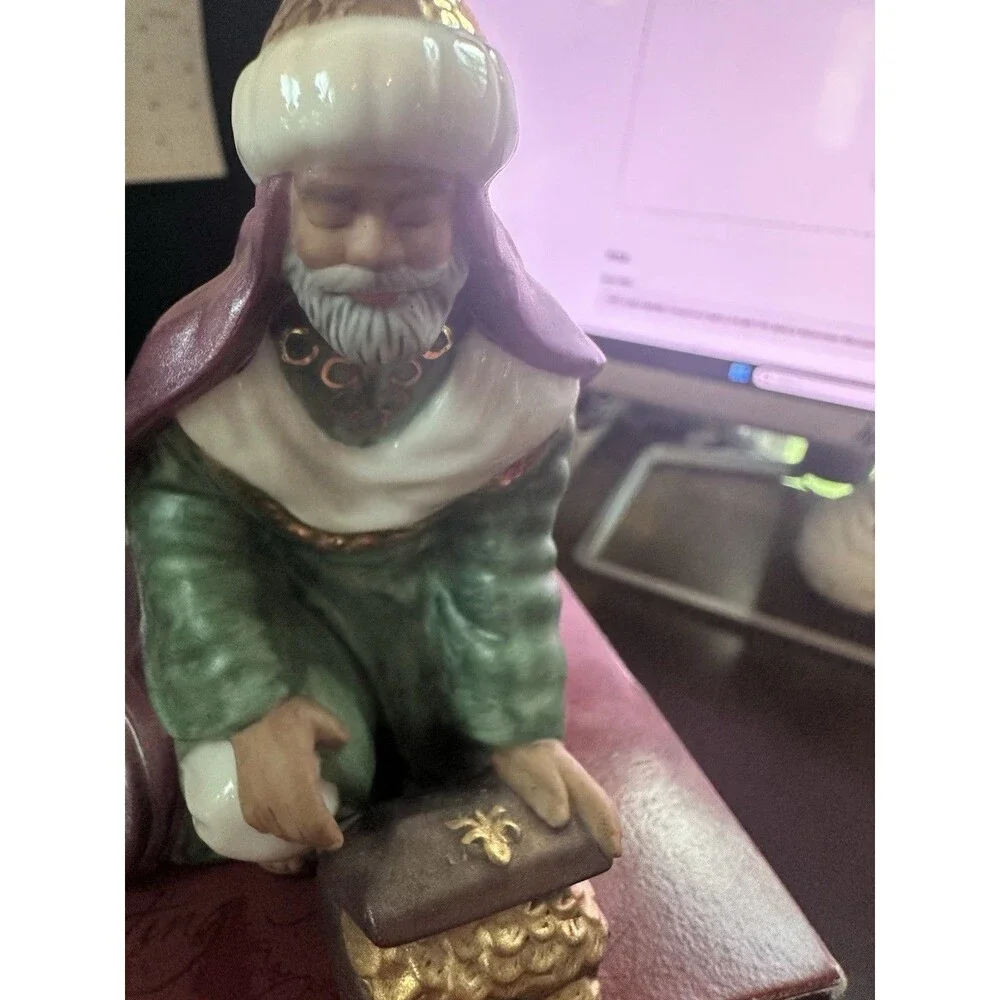 1999 HALLMARK Ornament MELCHOIR THE MAGI Wiseman Blessed Nativity Collection Vtg